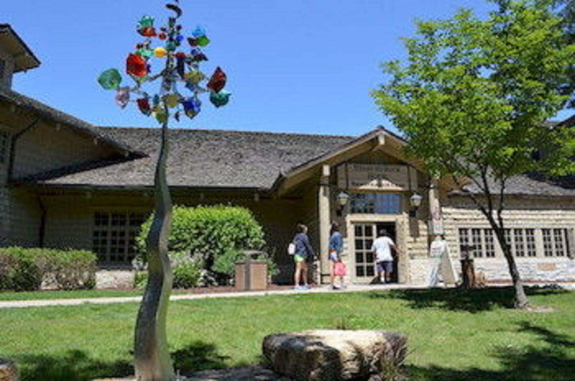 Starved Rock Lodge & Conference Center Utica Luaran gambar