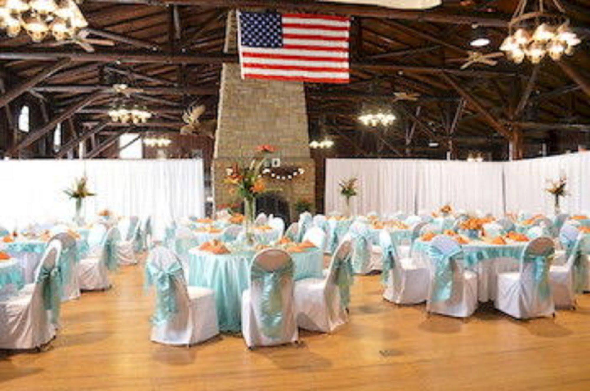 Starved Rock Lodge & Conference Center Utica Luaran gambar