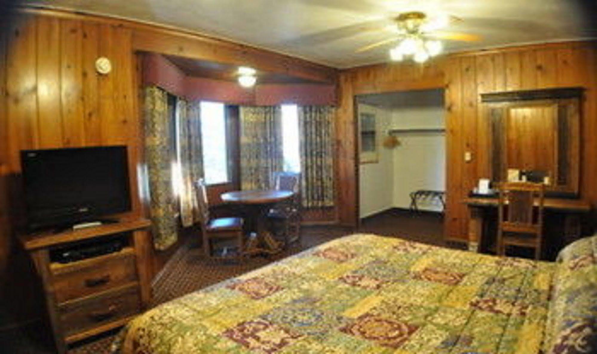 Starved Rock Lodge & Conference Center Utica Luaran gambar