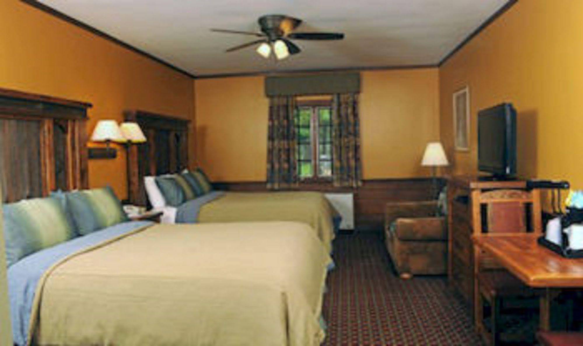 Starved Rock Lodge & Conference Center Utica Luaran gambar